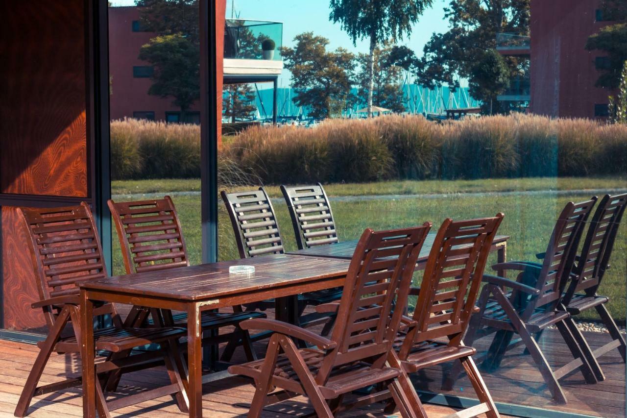 Bl Bavaria Yachtclub & Apartments Balatonlelle Eksteriør bilde
